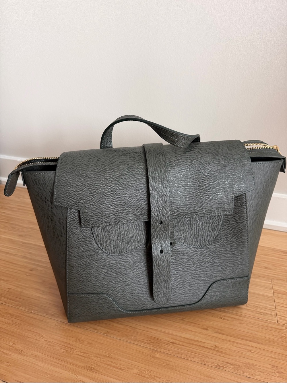 Brand new Senreve Maestra Large